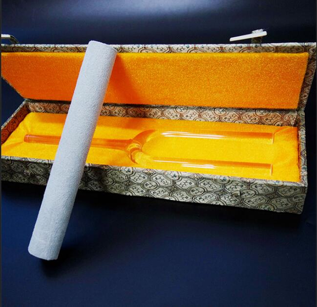 Crystal Tuning Fork With Carrier Box